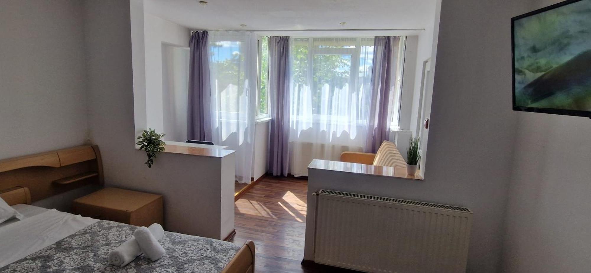 Stephanie Apartment-Centru Civic Brasov Ngoại thất bức ảnh