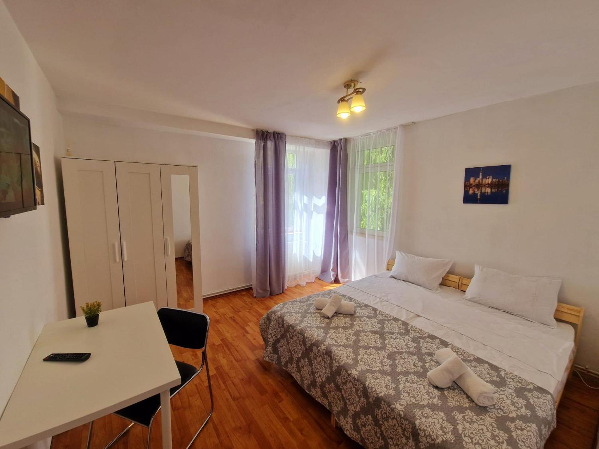Stephanie Apartment-Centru Civic Brasov Ngoại thất bức ảnh